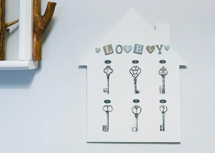 Cozy Pet Friendly & Free Parking 플로브디프